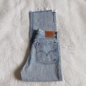 Levis jeans